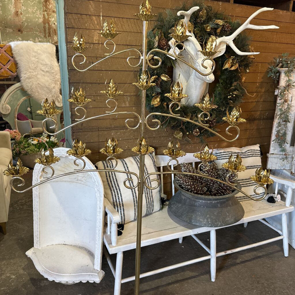 3 TIER BRASS FAN CANDELARA