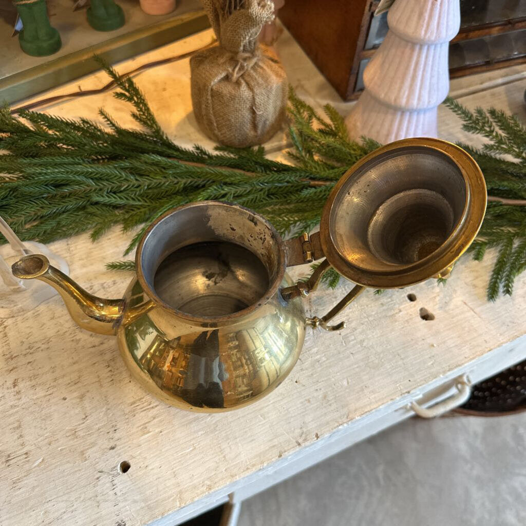 VINTAGE BRASS TEAPOT