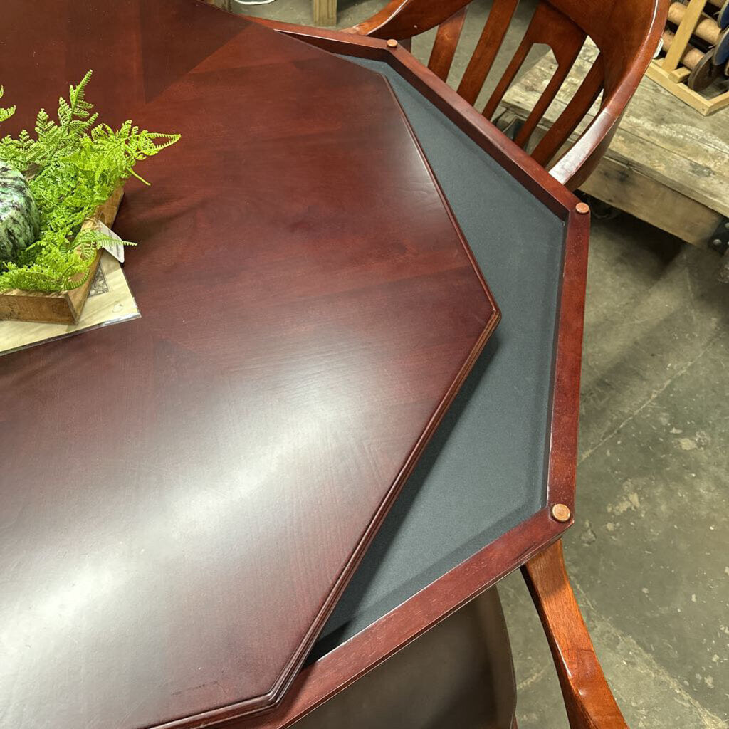 GAME/CARD TABLE WITH CHAIRS