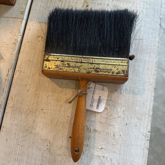 VINTAGE PAINT BRUSH