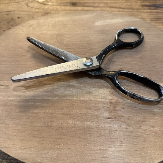 MENKLE PINKING SHEARS