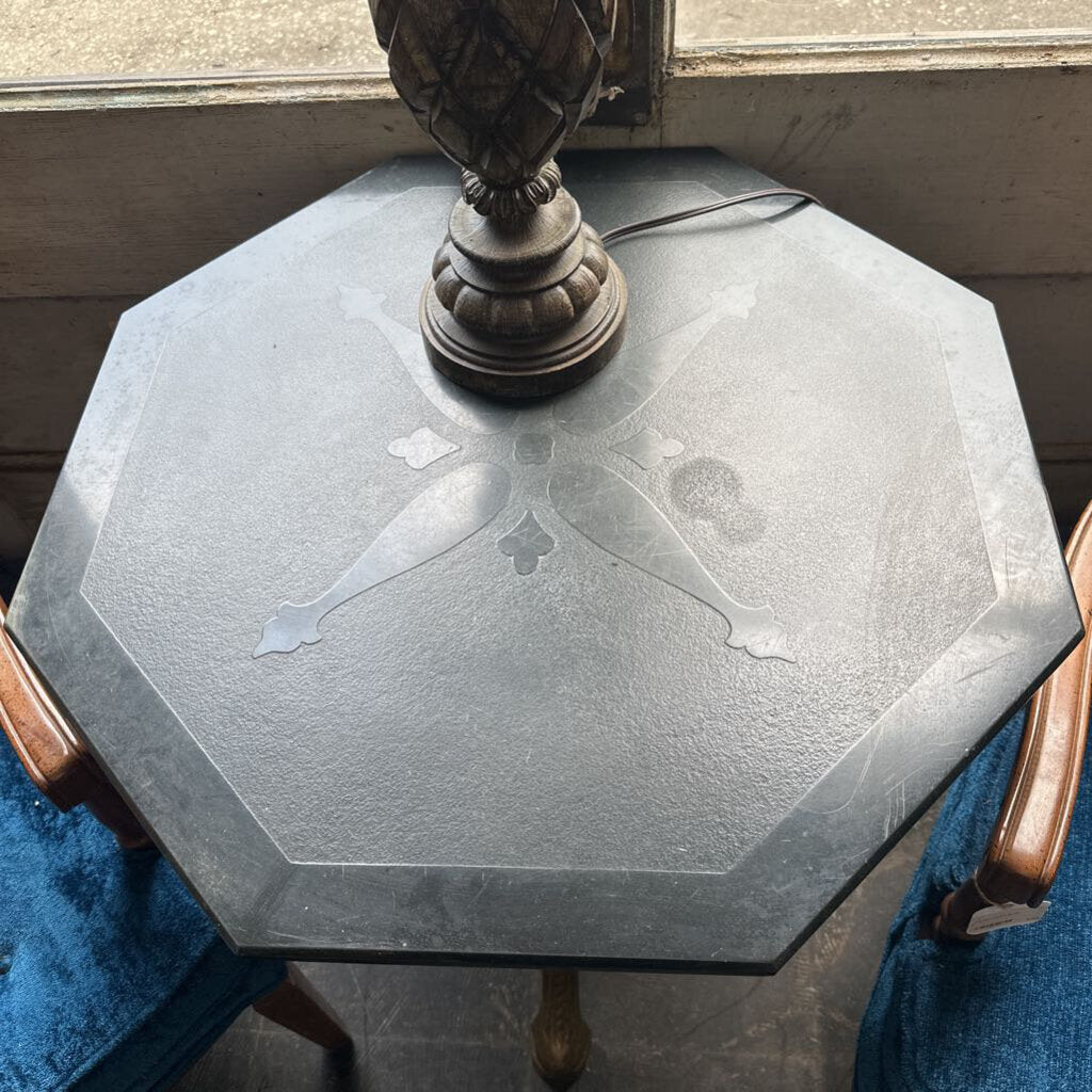 TABLE FROM "FDR'S LITTLE WHITE HOUSE"