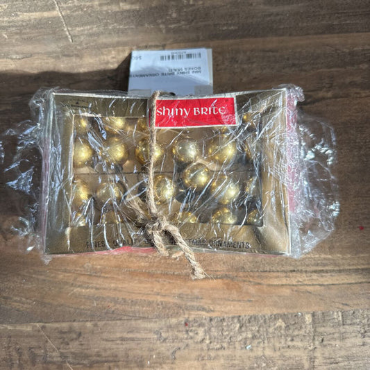 MINI SHINY BRITE ORNAMENTS IN BOXES