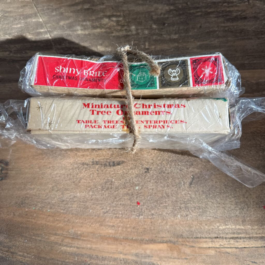 MINI SHINY BRITE ORNAMENTS IN BOXES