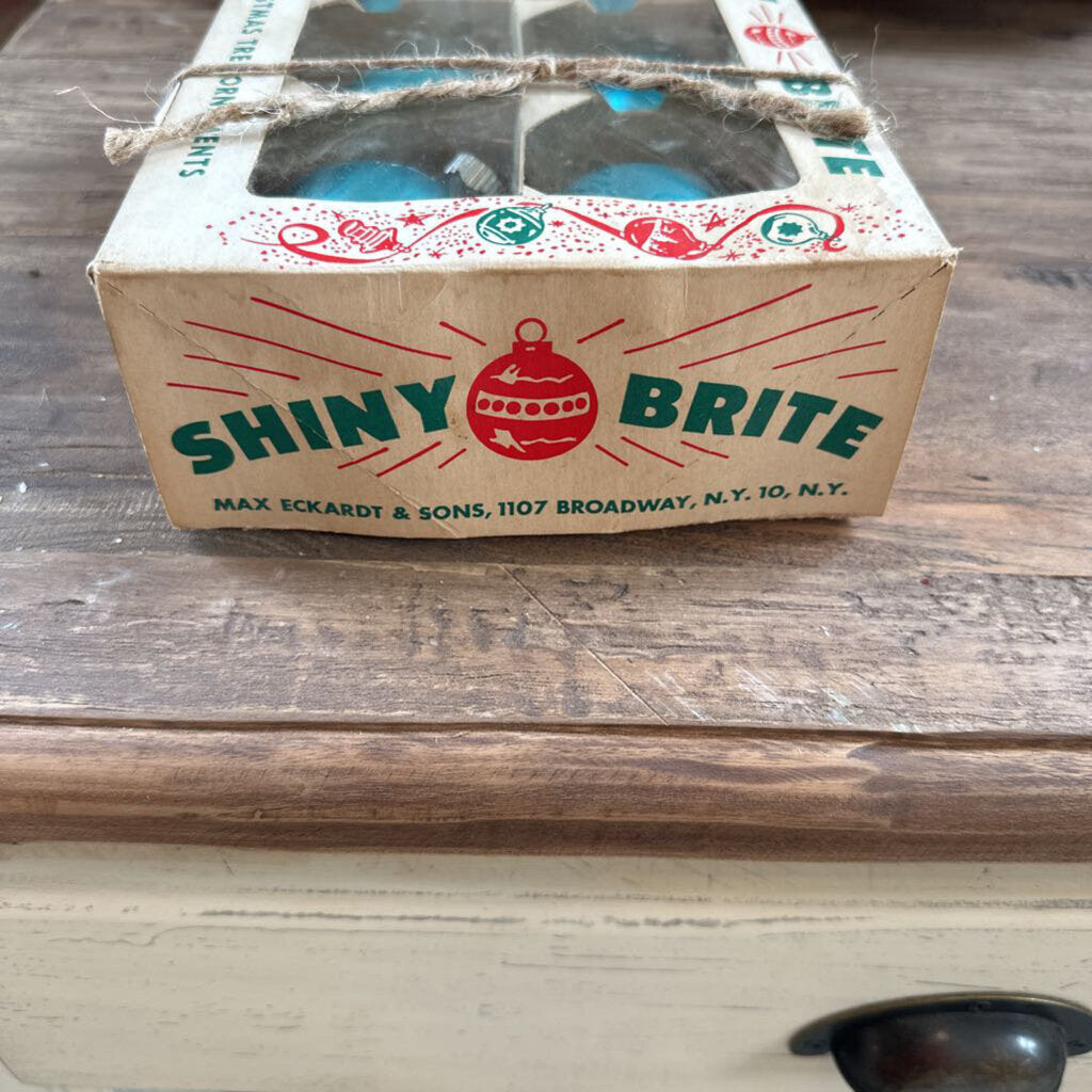 VINTAGE SHINY BRITE ORNAMENTS IN BOX