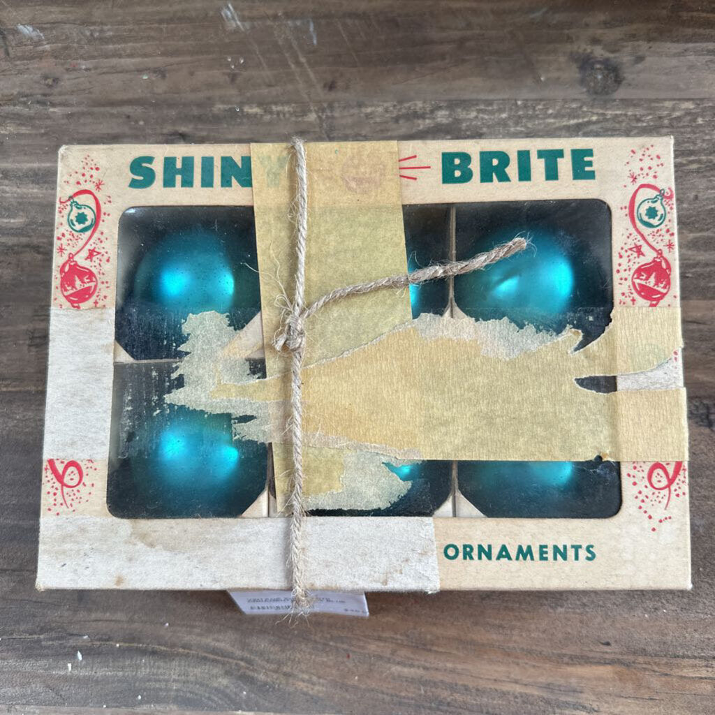 VINTAGE SHINY BRITE ORNAMENTS IN BOX
