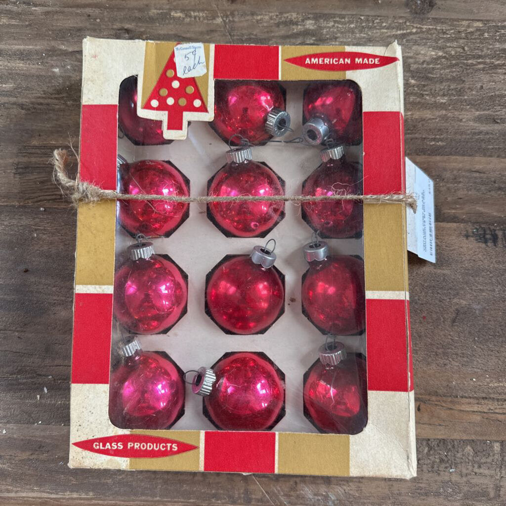VINTAGE COBY SHINY BRITE ORNAMENTS IN BOX