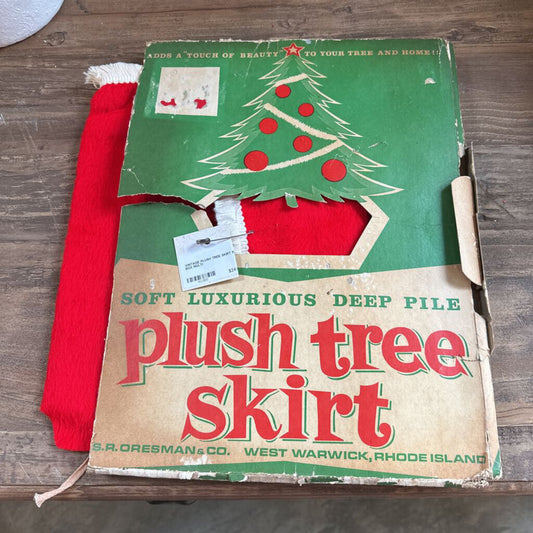 VINTAGE PLUSH TREE SKIRT IN BOX