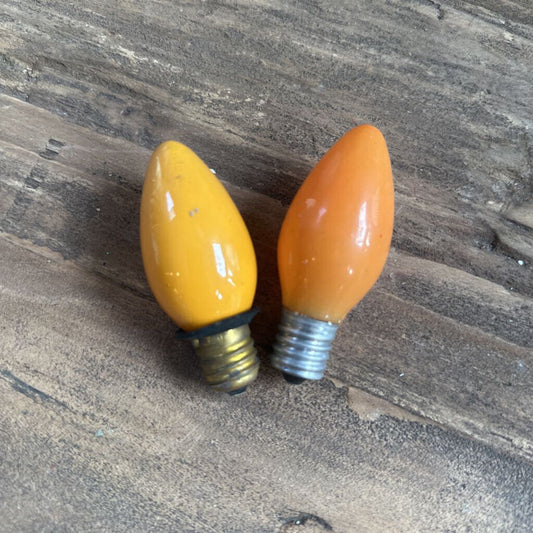 VINTAGE COLORED BULBS
