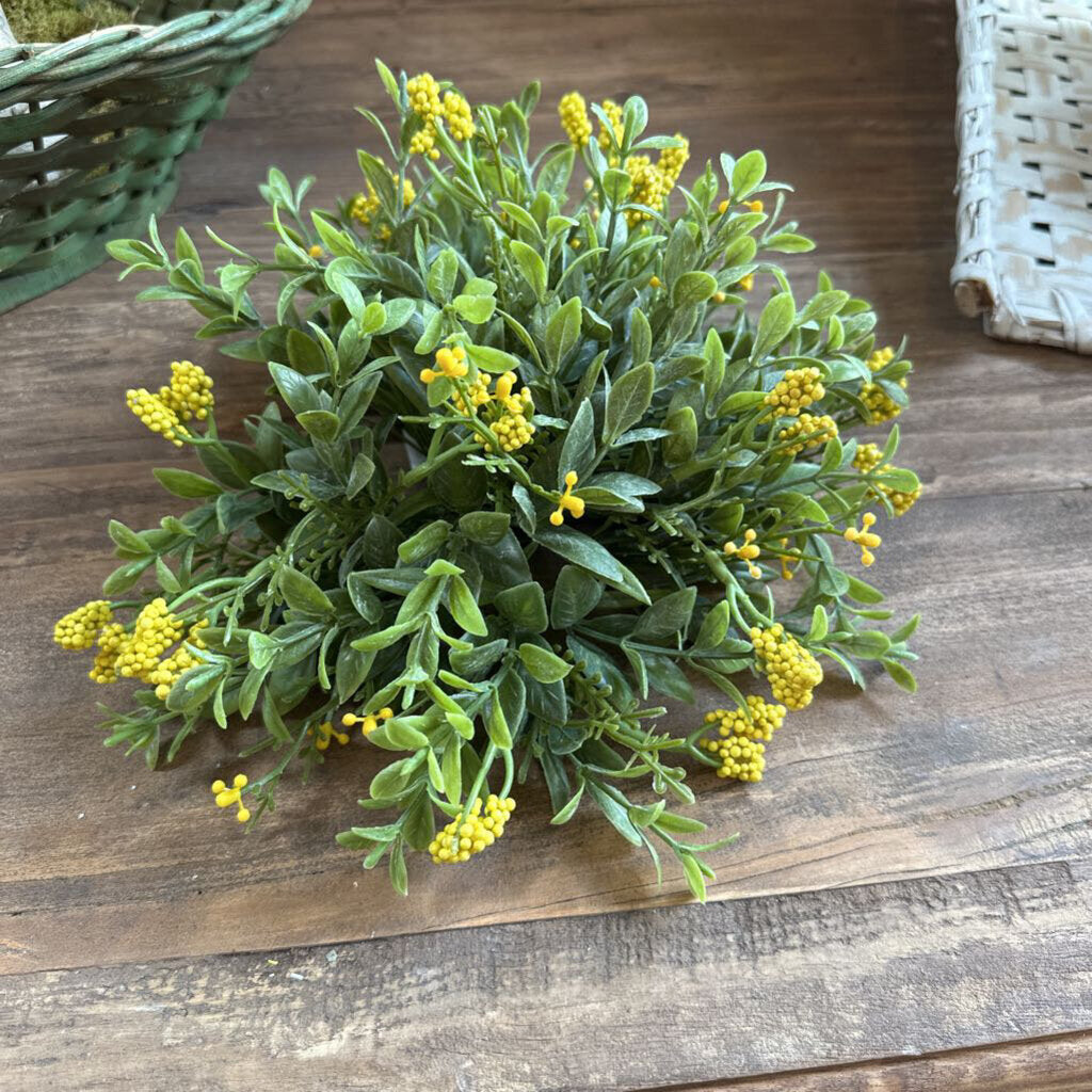 YELLOW BERRY HALF SPHERE