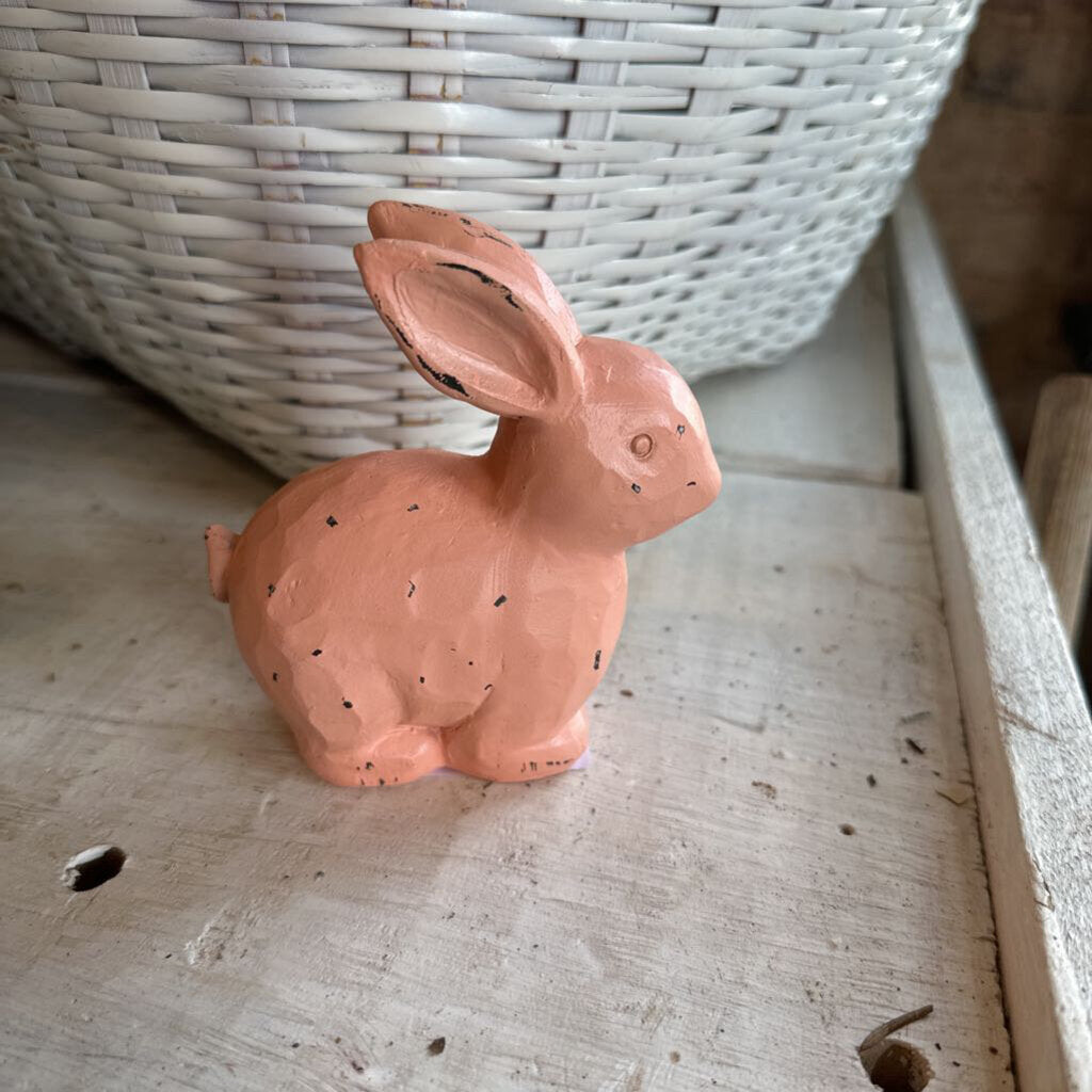 RESIN BUNNY