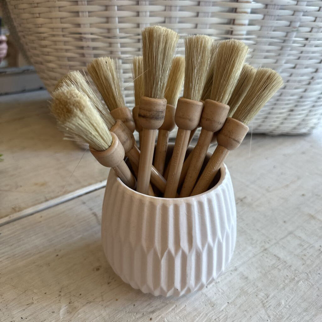 NATURAL BRISTLE PASTRY BRUSH