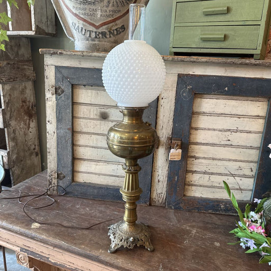 BANQUET LAMP WITH HOBNAIL MILK GLASS GLOBE