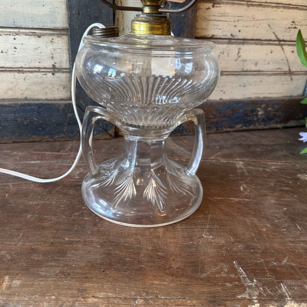 ANTIQUE PARLOR LAMP