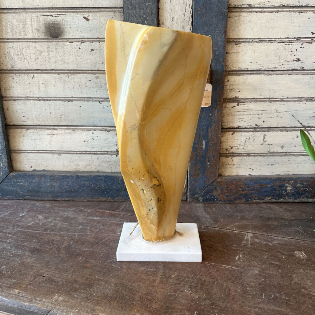 ORIGINAL CONTEMPORARY MARBLE SCULPTURE BY DENNIS SOHOCKI