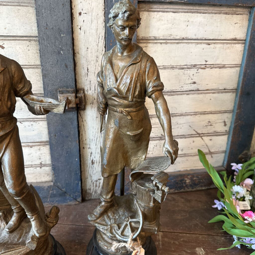 BRONZE SCULPTURE LAMPS