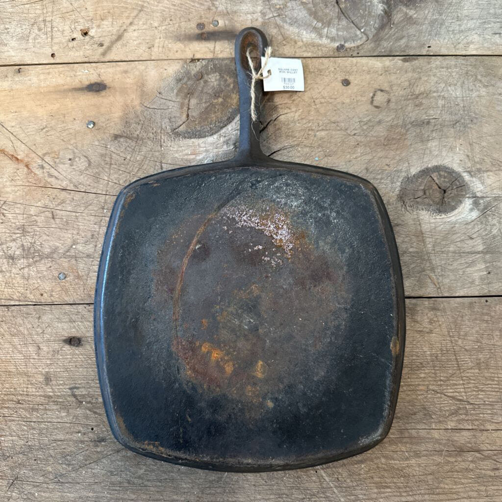 SQUARE CAST IRON SKILLET