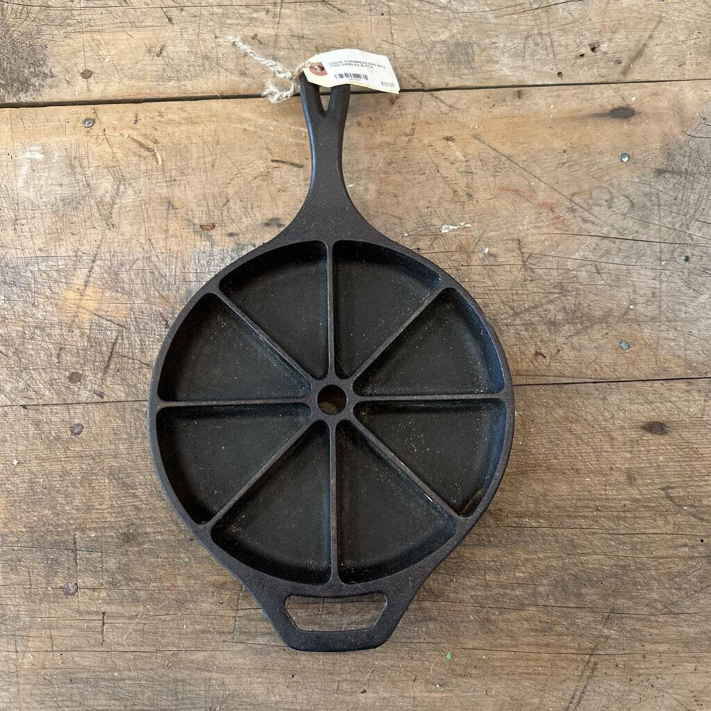 LODGE CORNBREAD SKILLET WITH TWO HANDLES