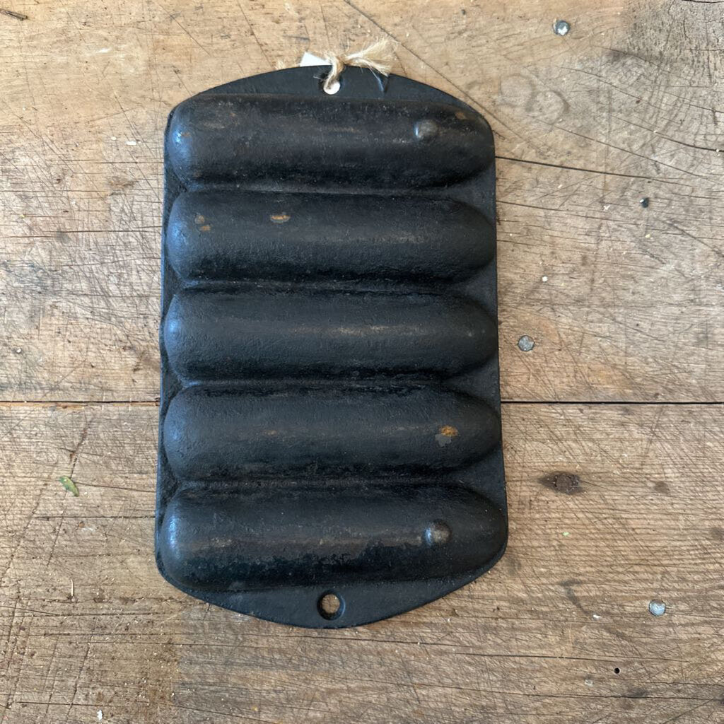 CAST IRON CORN STICK PAN