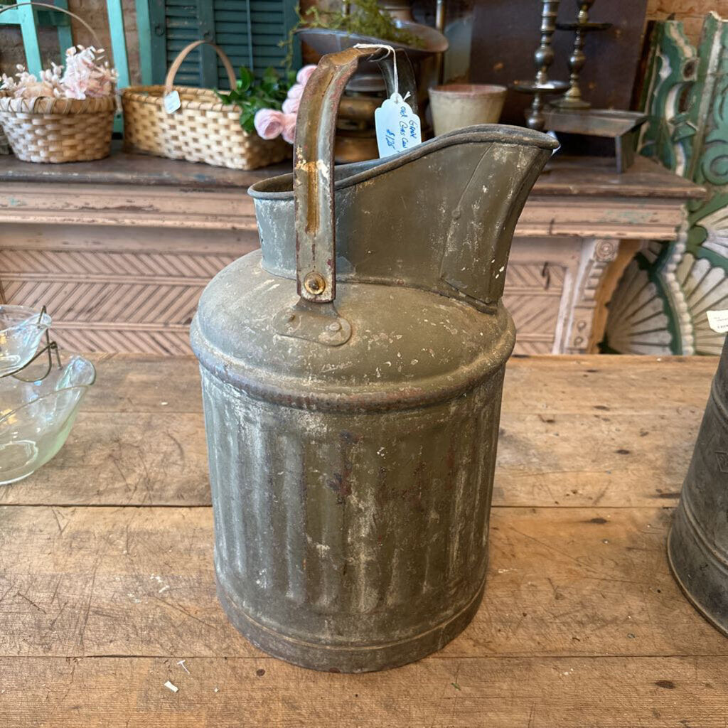 VINTAGE GAS CAN