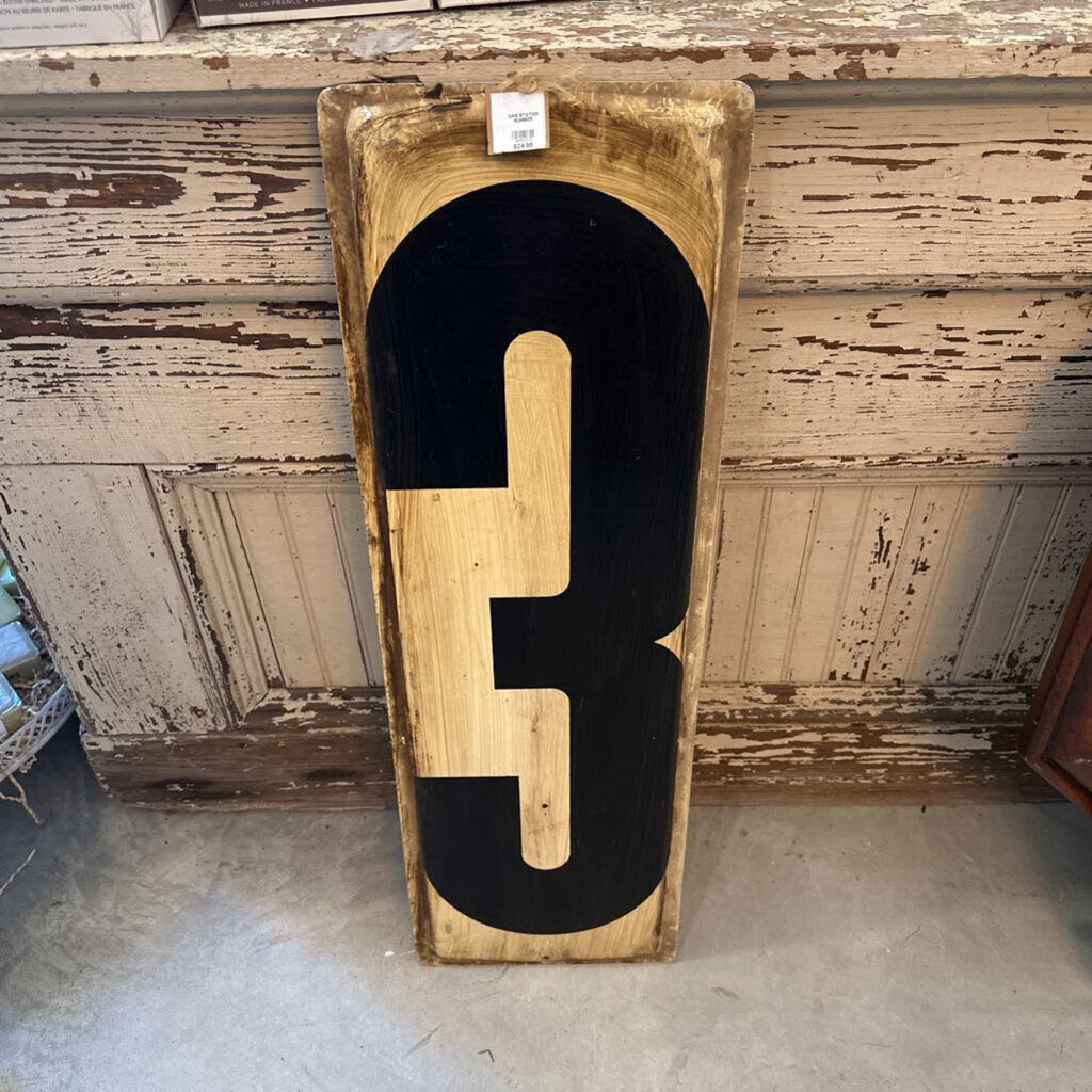 GAS STATION NUMBER
