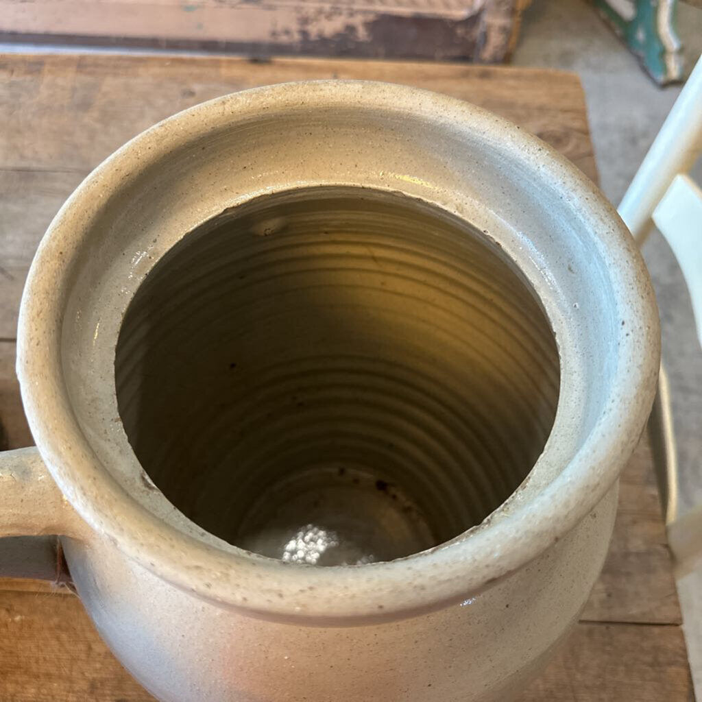 POTTERY CHURN WITH LID AND HANDLE