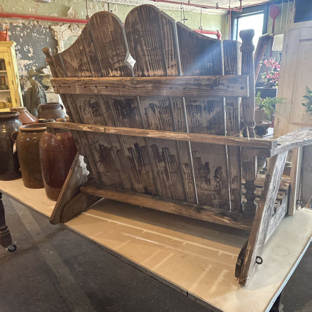 WOODEN BENCH SWING