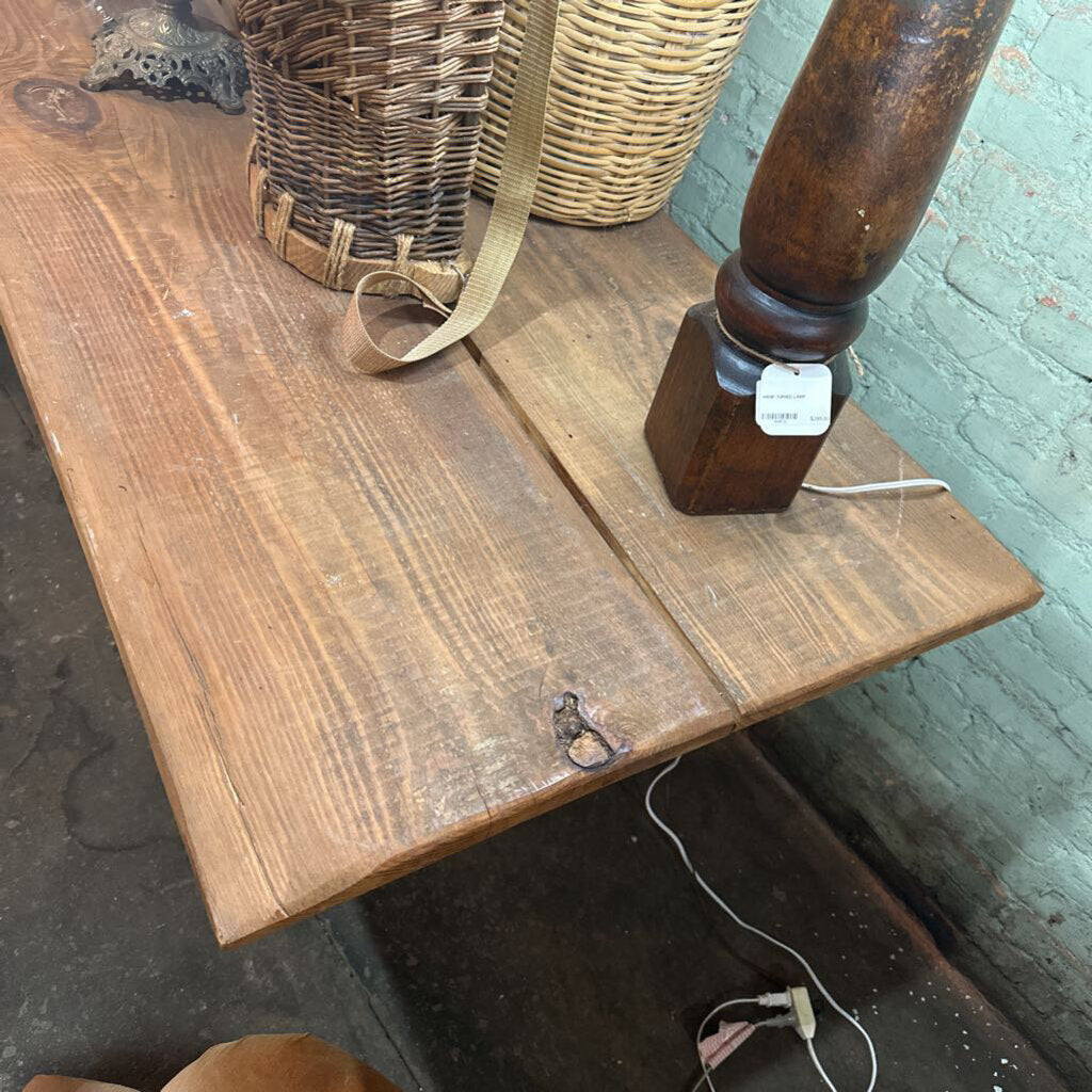 TWO BOARD TOP TABLE