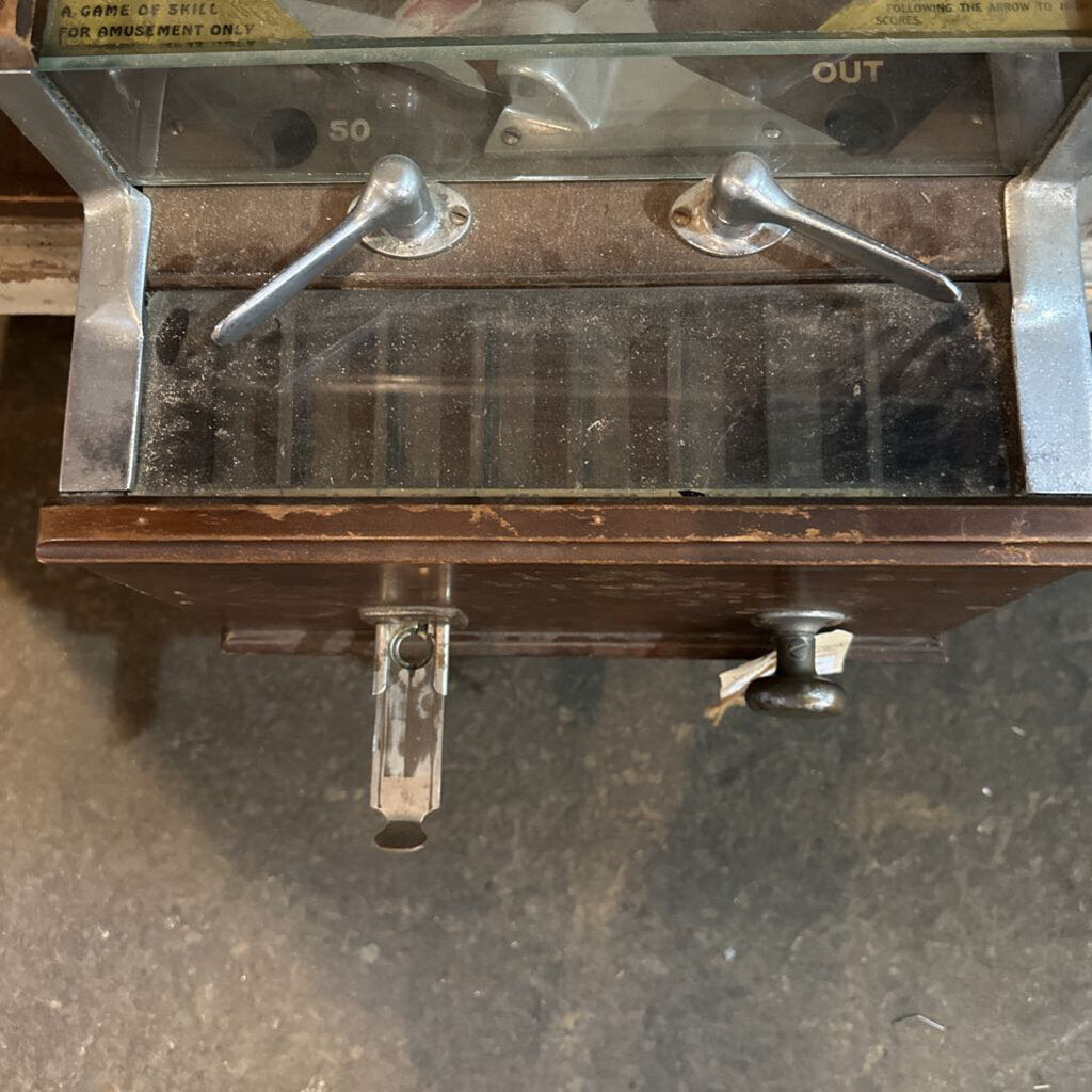PRE WAR ORIGINAL TABLETOP PINBALL MACHINE