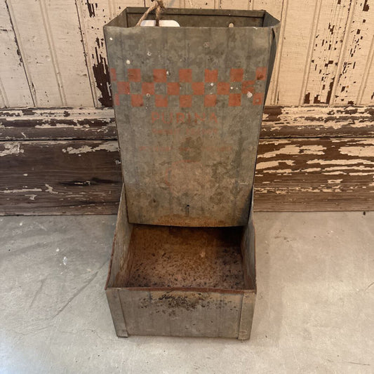 METAL PURINA RABBIT FEEDER