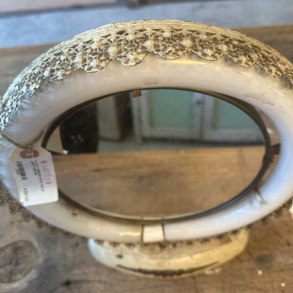 VANITY MIRROR WITH HALO LIGHT