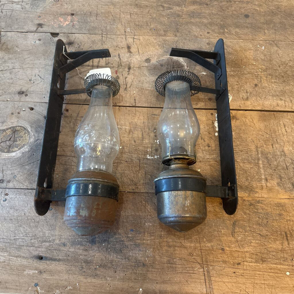 PULLMAN CAR RAILROAD LANTERNS