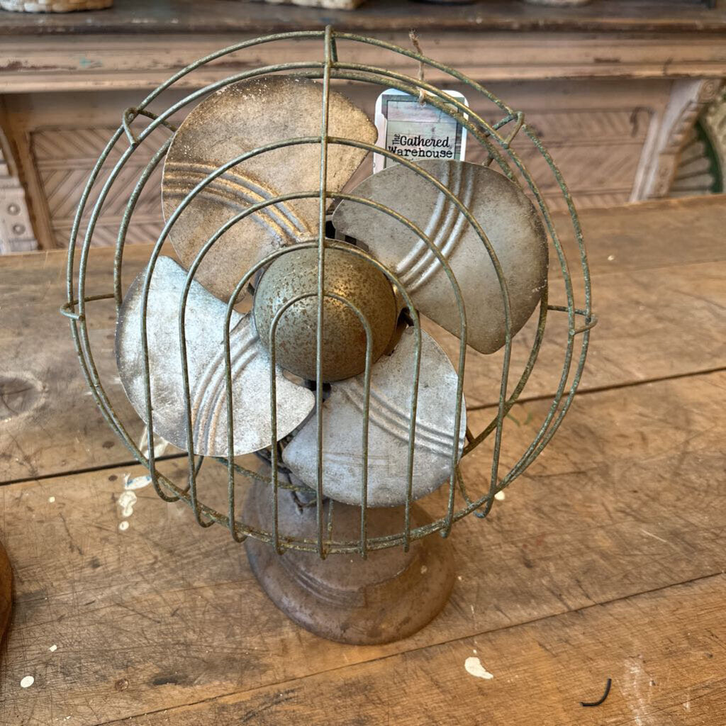 VINTAGE FAN