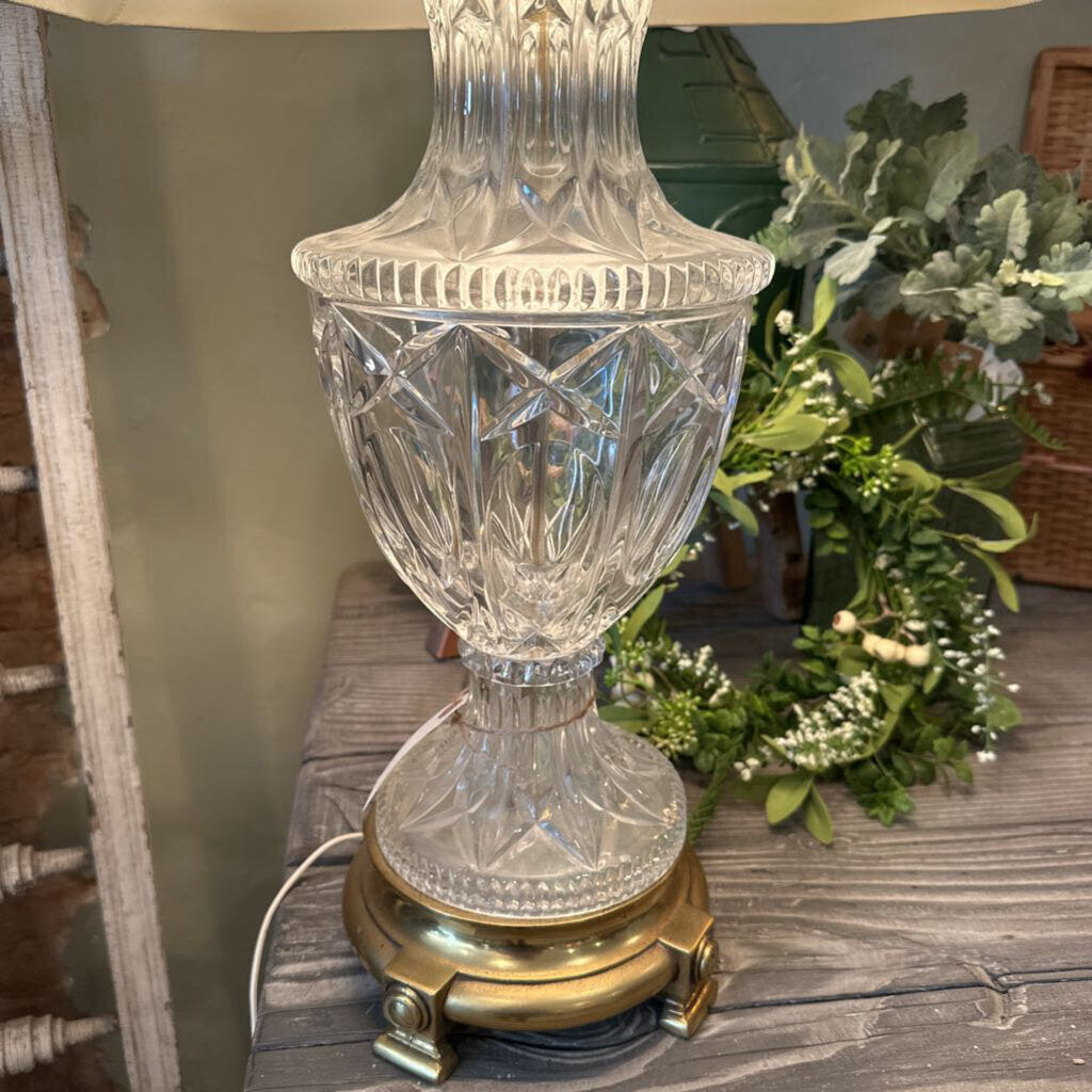 CRYSTAL LAMP