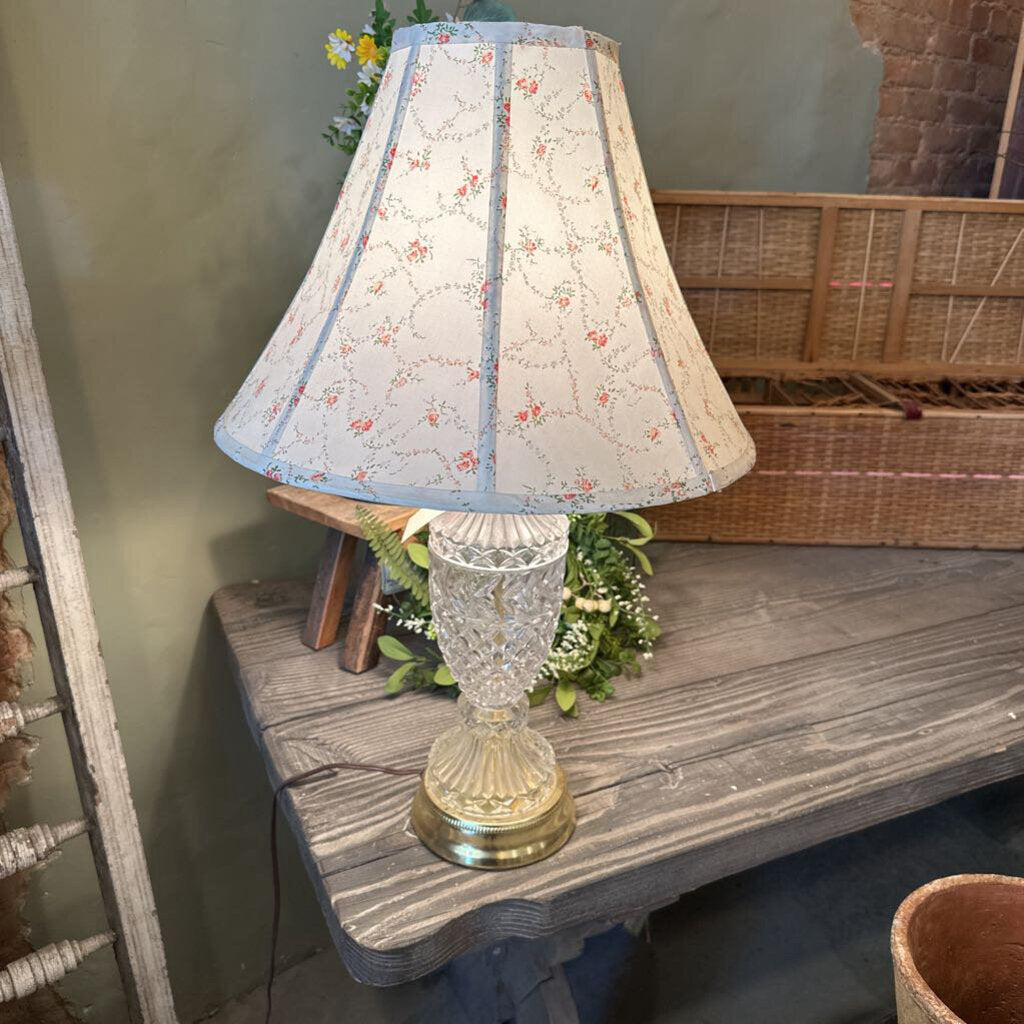 CRYSTAL LAMP