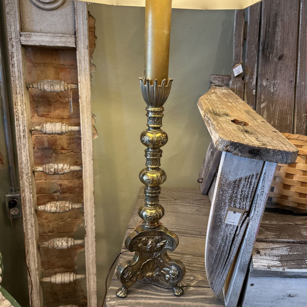 BRASS LAMP