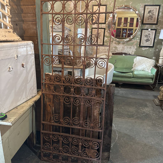 EUROPEAN CAST IRON TRELLIS