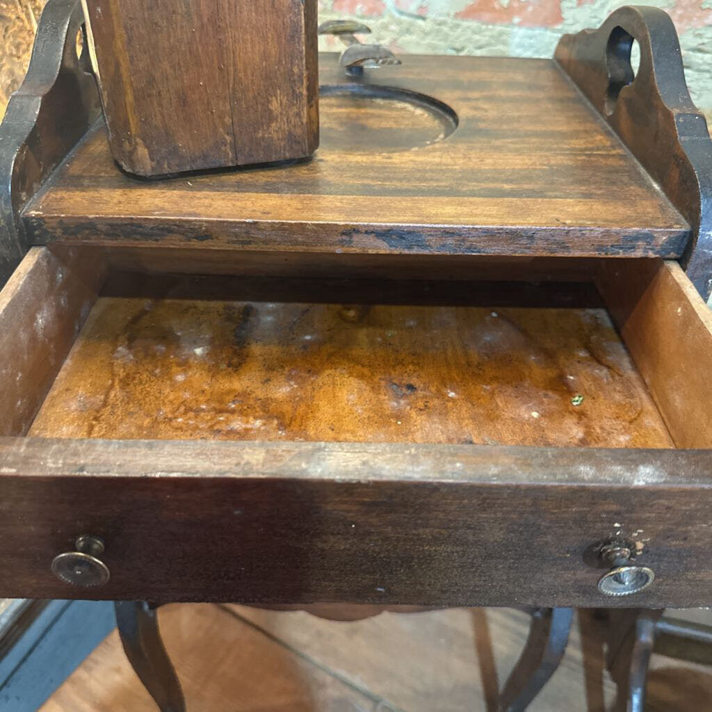 SMOKING STAND/CIGAR BOX