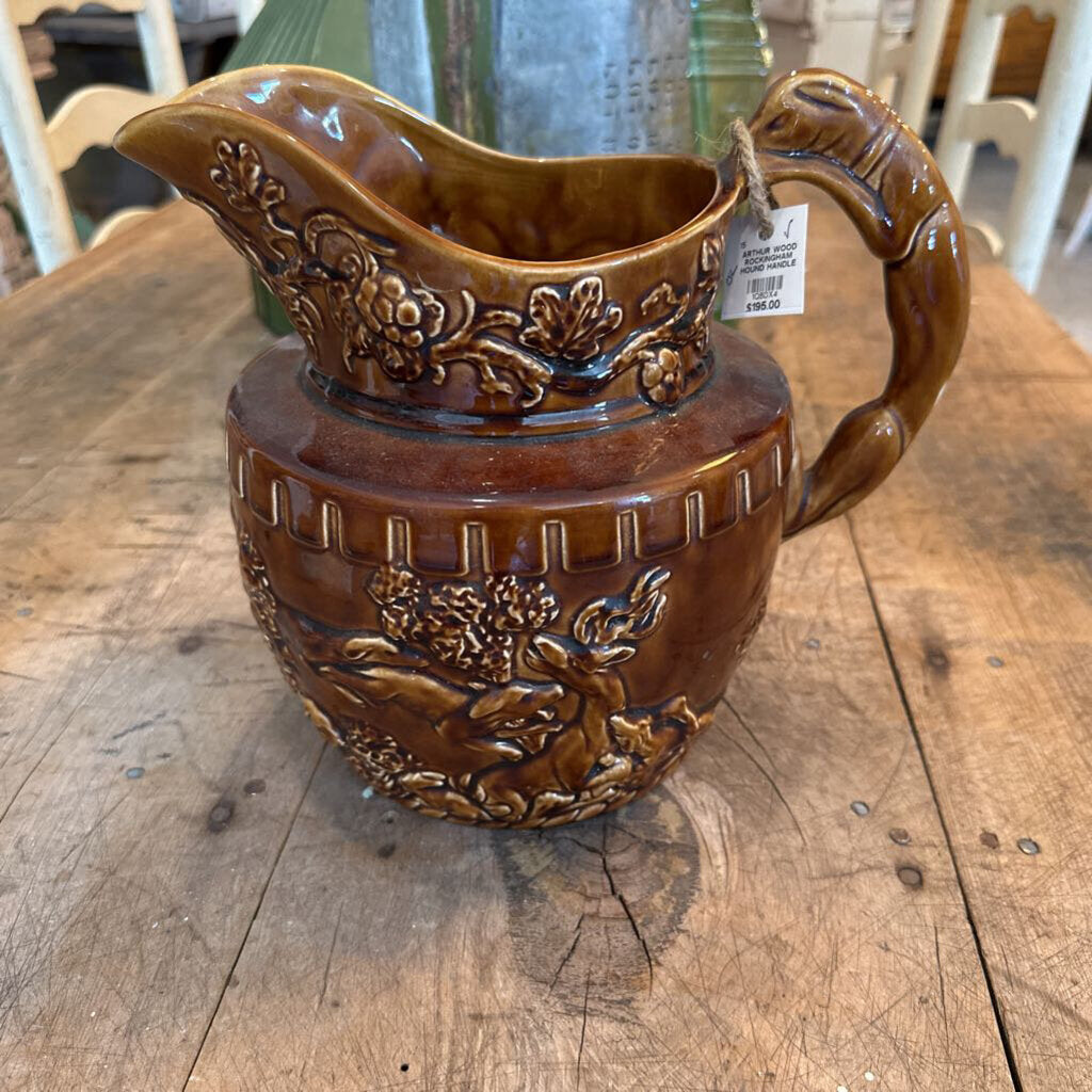 ARTHUR WOOD HOUND HANDLE PITCHER