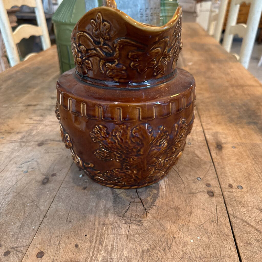 ARTHUR WOOD HOUND HANDLE PITCHER