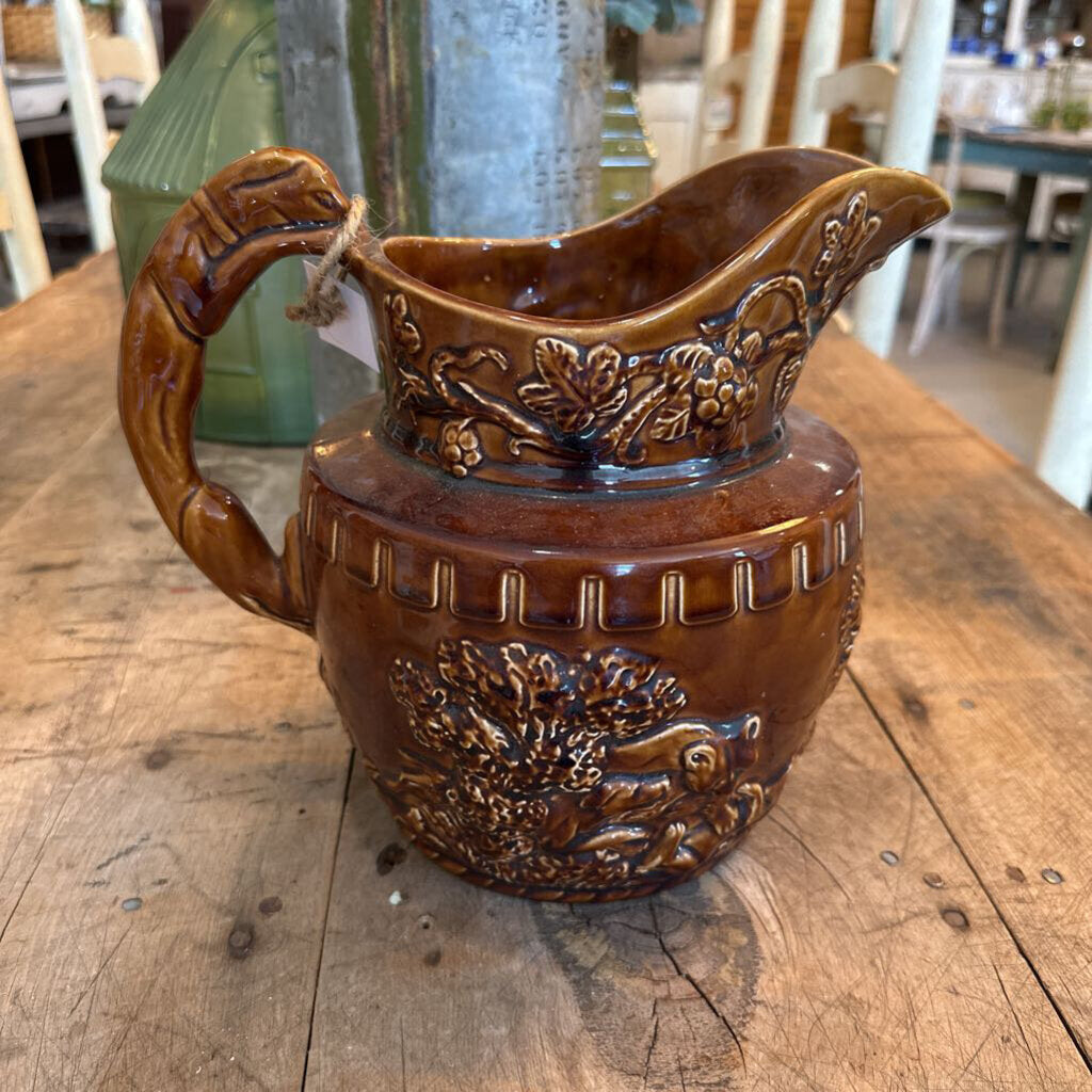 ARTHUR WOOD HOUND HANDLE PITCHER