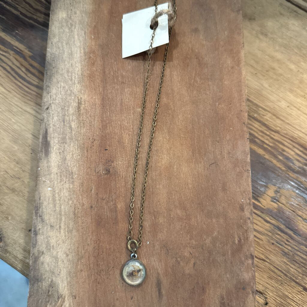 VINTAGE COMPASS NECKLACE