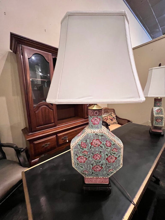 CHINOISERIE LAMPS