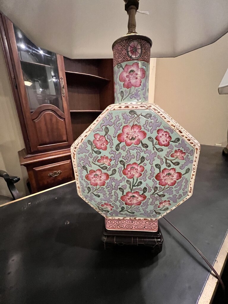 CHINOISERIE LAMPS