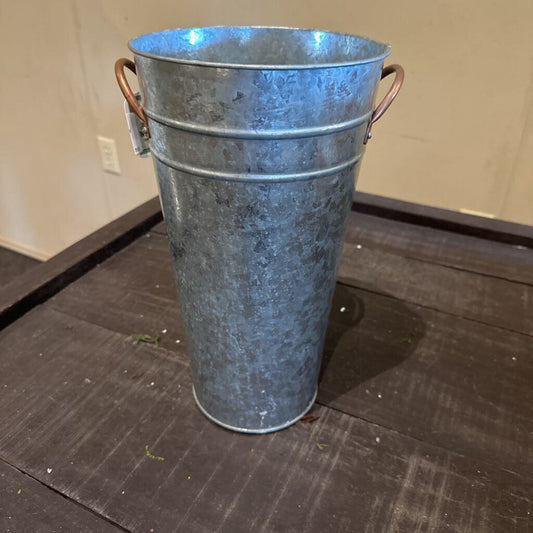 GALVANIZED FRENCH BUCKET