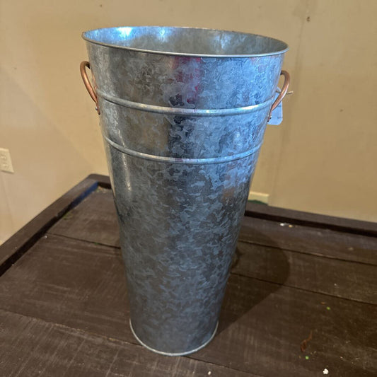 GALVANIZED FRENCH BUCKET
