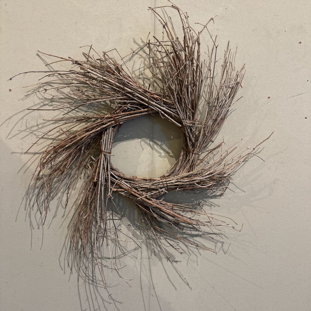 GRAPEVINE WREATH