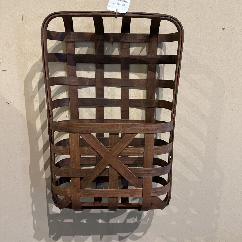 HANGING TOBACCO POCKET BASKET