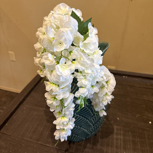 WISTERIA BOUQUET