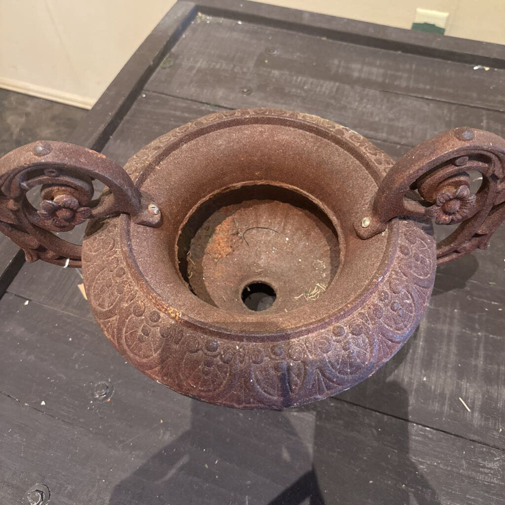 CAST IRON URN
